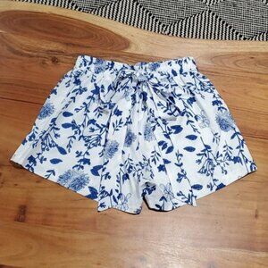 Floral/Leaf Tie Waist Elastic Bermuda Shorts- New without tags​
